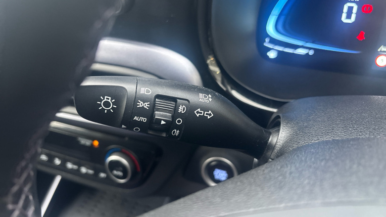 Hyundai i10 1.2 MPi Premium 5dr Auto Petrol Hatchback